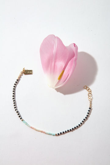 Queen & Tulip All Beads Bracelet