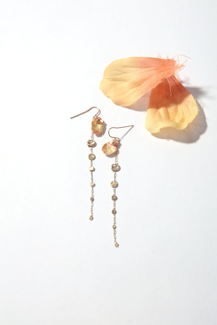 Garden Earrings - Peach Pearl Long