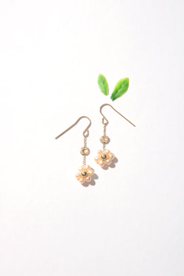 Garden Earrings - Pearl Flower