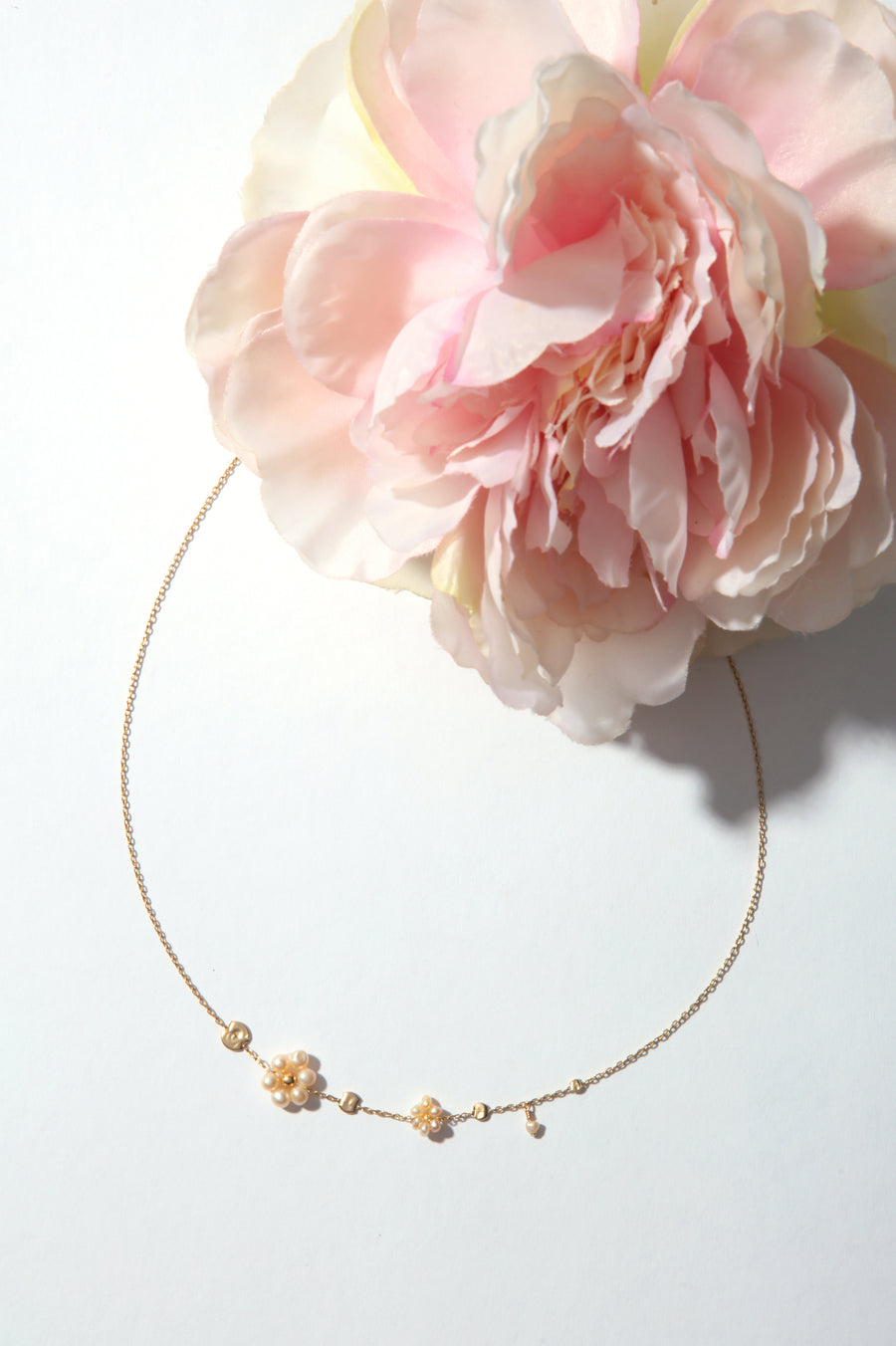 Garden Necklace - Pearl Flower Short