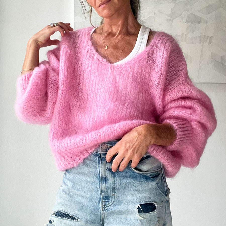 V-Neck Sweater - Pink