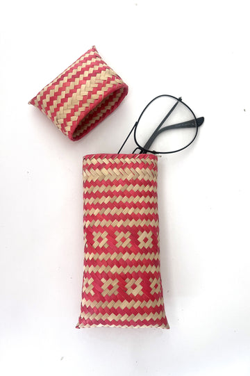 Woven Palm Leaf Glasses Holder - Red