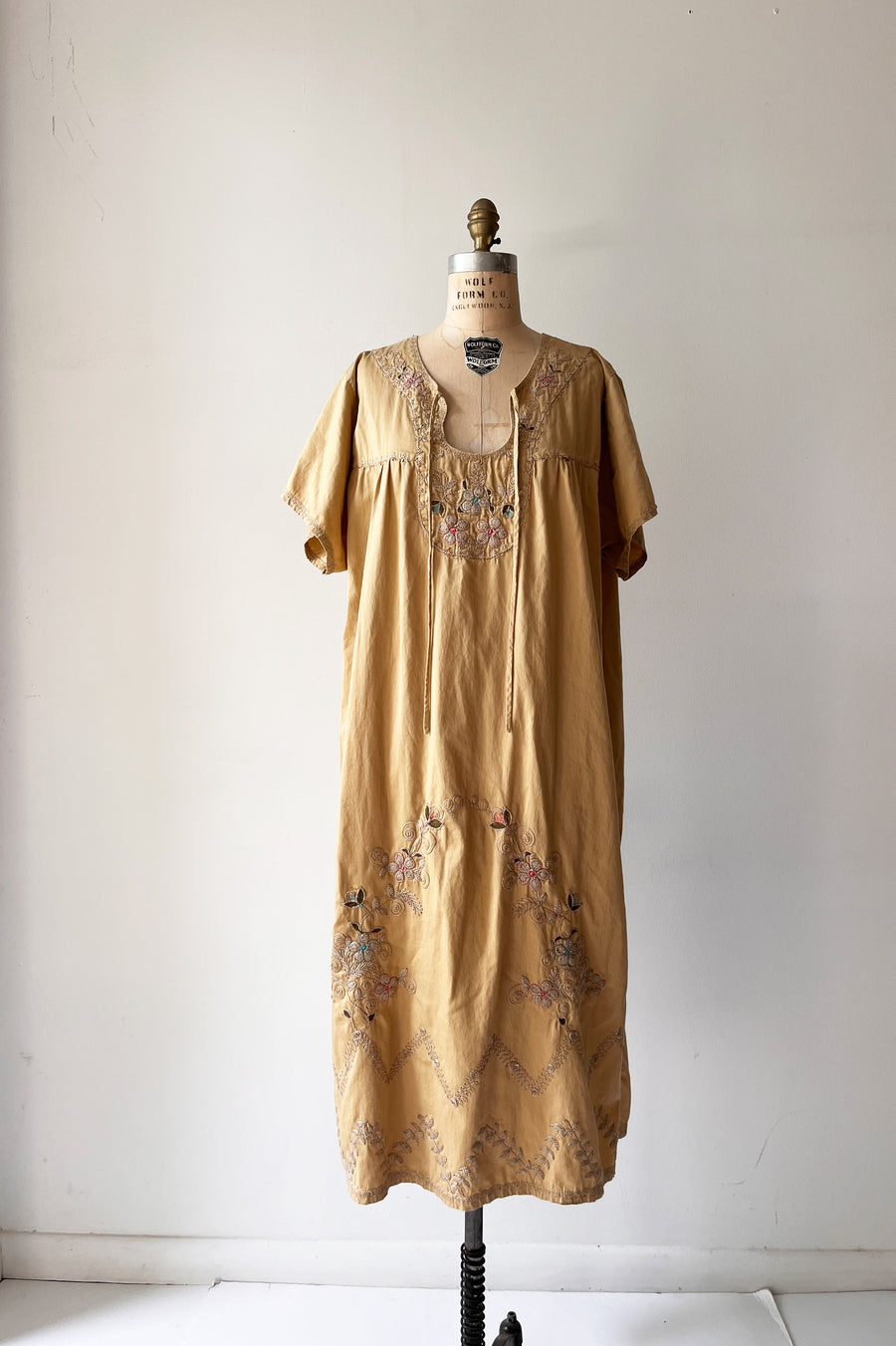 Vintage Maxi Dress with Embroidery