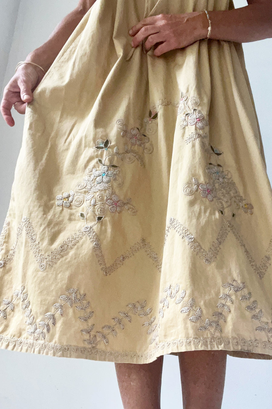 Vintage Maxi Dress with Embroidery