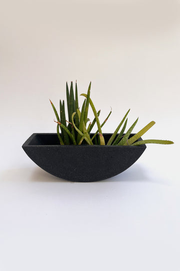 Planter - Carbon