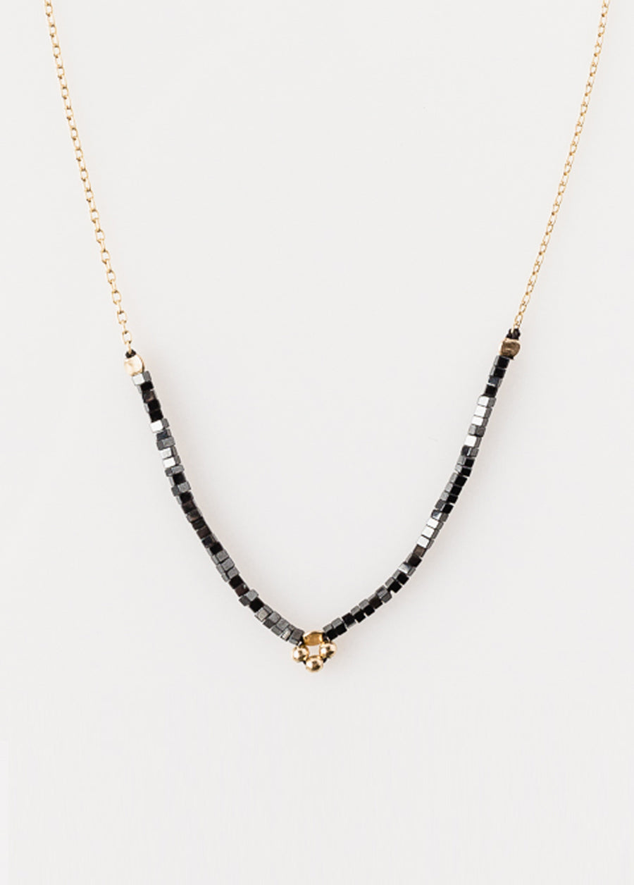 Eclipse Necklace Flower Hematite