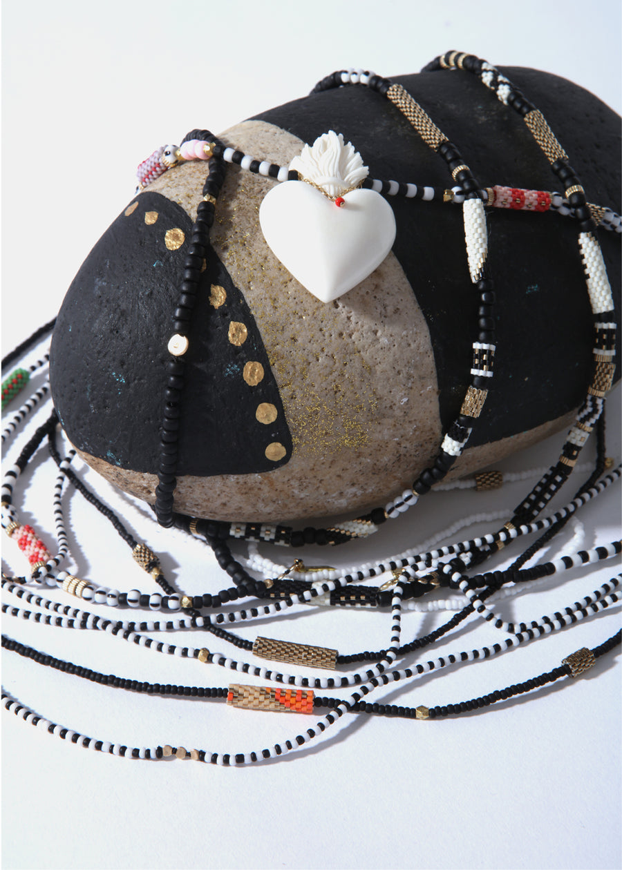 LaLoba Necklace -White with Color Bead