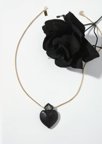 ÖNA Necklace - Heart on Chain