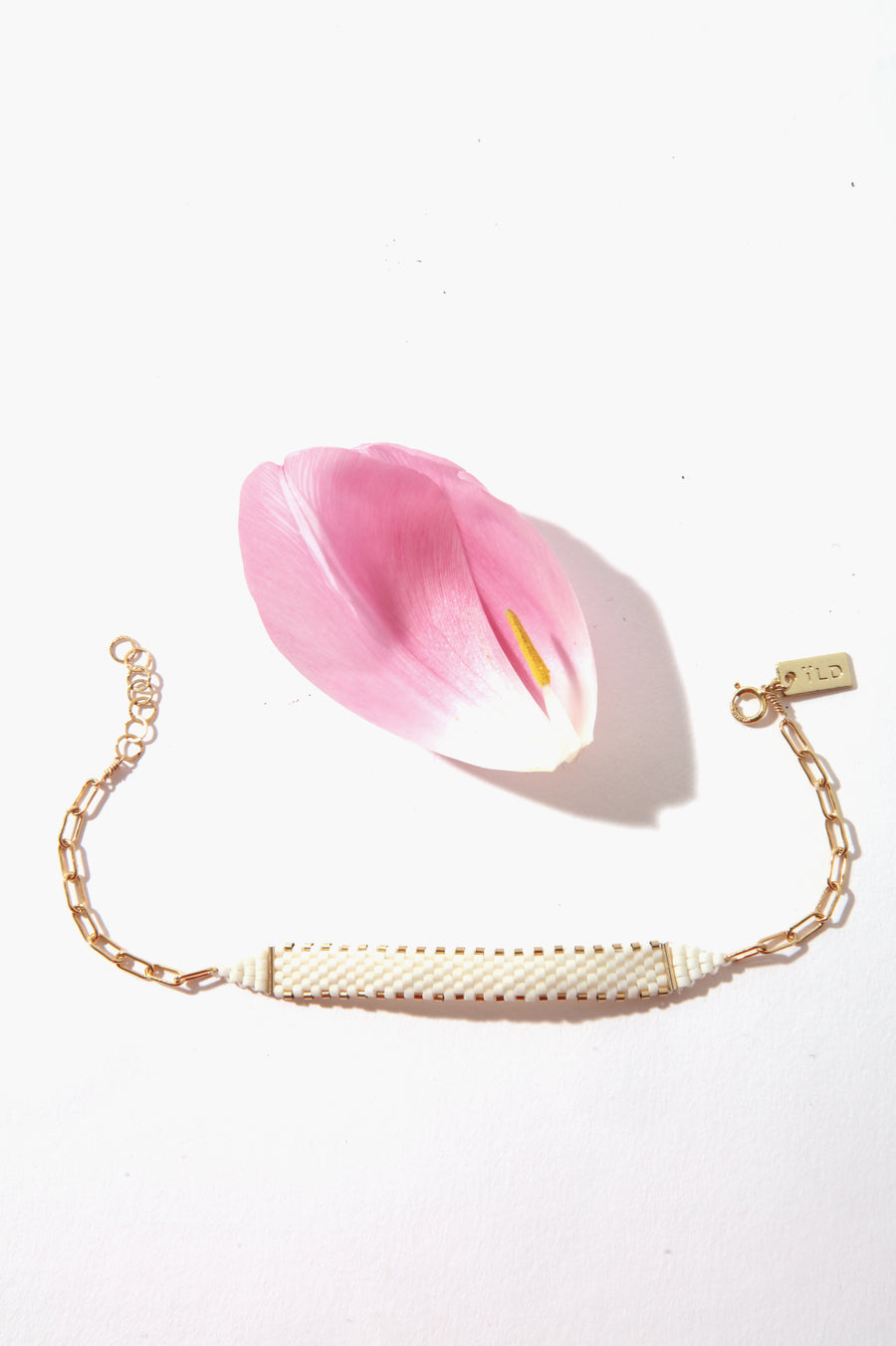 Queen & Tulip Beaded Bracelet in Bone