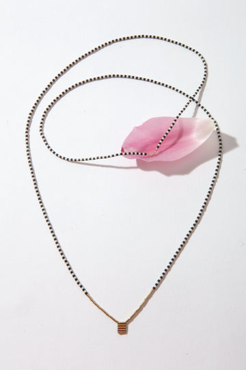 Queen & Tulip Flag Black and White Necklace