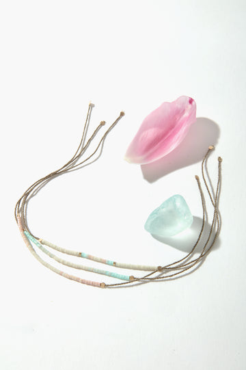 Queen & Tulip String Tie Bracelets